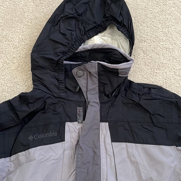 Columbia Jacket - Picture 3 of 9